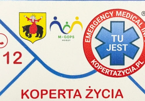 „Koperta Życia” w Mordach. Bezpłatne pakiety dla seniorów
