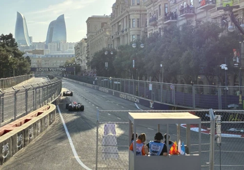 Obszerna relacja z wyjazdu do Baku na GP Azerbejdżanu 2026