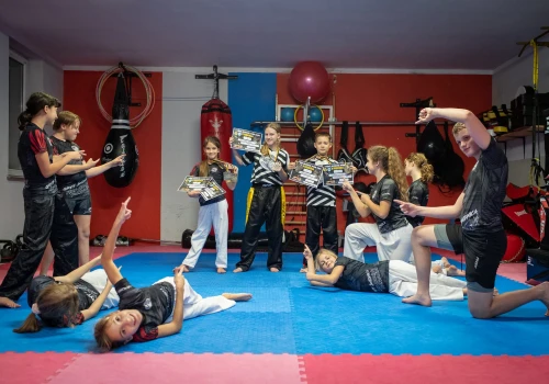 Trzyosobowa ekipa naszych fighterów sięgnęła po cztery złota!
