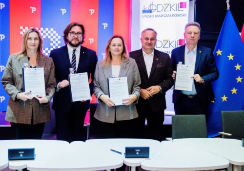 Łódzkie dla rewitalizacji. Trzy piotrkowskie kamienice odzyskają blask. To ponad 22,7 mln zł z Funduszy Europejskich