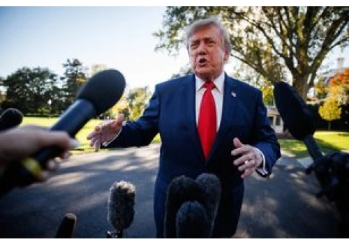 Trumpowi puszczają nerwy. Znowu wyzywa reporterów