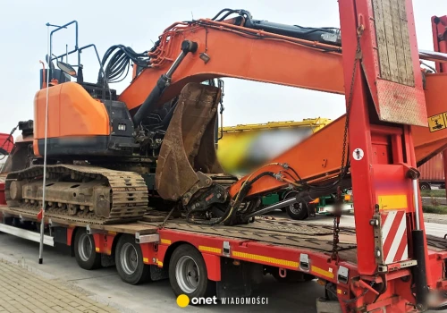 Ciężarówki bez zezwoleń przewoziły potężne ładunki. Każda ważyła blisko 60 ton
