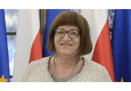 Tak zmieniała się Anna Grodzka. Jak dziś wygląda i czym zajmuje się była posłanka?