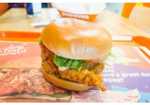 Rywal KFC rozkręca się w Polsce. Chce mieć 50 lokali do końca roku