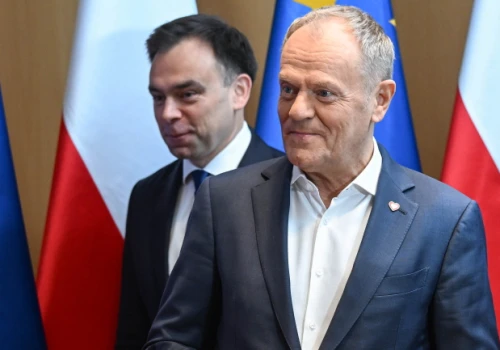 Resort finansów: Wpływy z podatku od nadzwyczajnych zysków koncernów paliwowych wyniosą ok. 5,2 mld zł