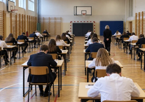 Ostatnie dni zapisów na Olimpiadę ZUS. Indeksy na studia czekają!