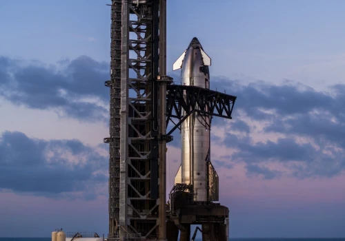 SpaceX chce przechwycić oba stopnie Starshipa