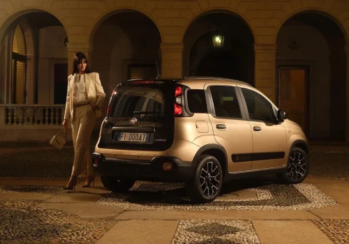 Fiat pokazał nową wersję 15-letniego auta. Przepisy ich zmusiły