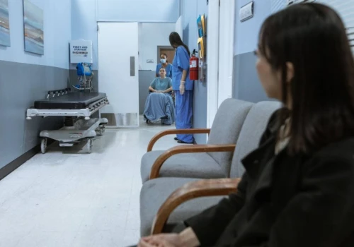 Dzieci potrzebują psychiatry, a system liczy pieniądze. RPO alarmuje w sprawie leczenia