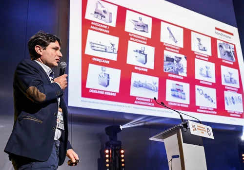 Od surowca do gotowej karmy. O technologiach pet food w Expo Kielce