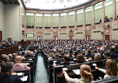 Ustawy podatkowe to dopiero początek. Budżety Polski i UE na grząskich piaskach