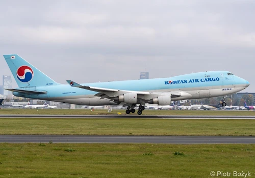 Korean Air Cargo dostarczył do Warszawy kolejny symulator FA-50