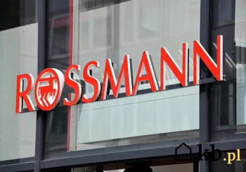 Rossmann przecenił kultowy zapach dla kobiet. Cena jest o 40% niższa niż zwykle