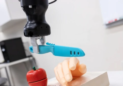 Ukryte kody w AI mogą zmusić roboty do ataku. Luki w zabezpieczeniach