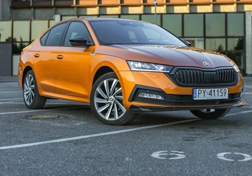 Używana Skoda Octavia IV. Silniki są solidne, kłopot sprawia elektronika