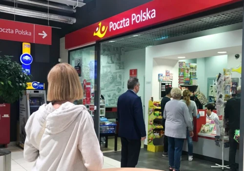 Poczta Polska ma na siebie nowy pomysł. Żabka nie jest dla niej wzorem