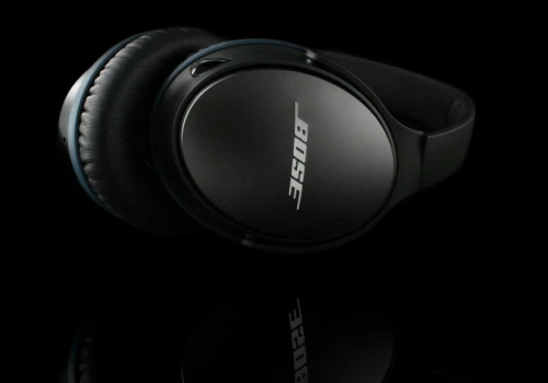 Bose otwiera się na nowych klientów. Przejął popularnego producenta słuchawek