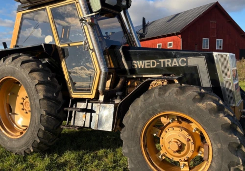 „Traktorowe Ferrari” z podzespołami Ursusa na sprzedaż. Unikat trafił na aukcję