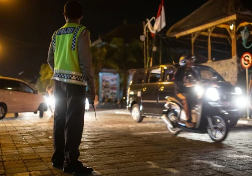 Polka napadnięta i okradziona na Bali. Wywiózł ją w zarośla i przycisnął do ziemi