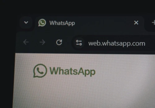 Kontrowersyjne działanie modeli AI WhatsAppa „Nie zalecaj kontaktu z jakimkolwiek organem ochrony danych”