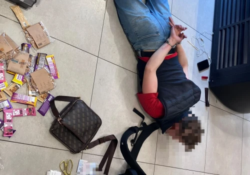 Narkotyki ukryte w metalowym sejfie. 23-latek trafił do aresztu