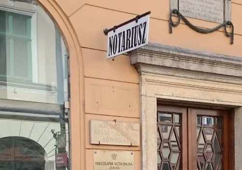 Rząd podnosi cennik u notariuszy. Zapłacisz nawet 25 tys. zł