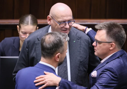 Dwukadencyjność w samorządach – zagrożenie dla PSL-owskich synekur? Wójtowie i burmistrzowie komentują decyzję Sejmu