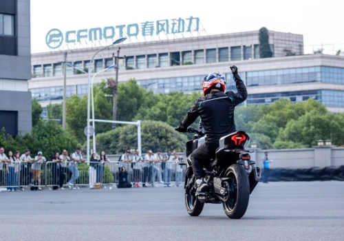 Byłem w Chinach, w fabryce CFMOTO. Mam złą wiadomość dla BMW, Ducati i Japończyków…