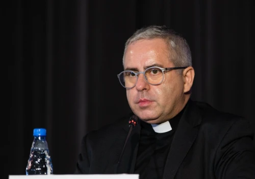 Nagłe odwołanie dyrektora Caritas Polska. W tle skandal obyczajowy