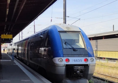 UTK: Upały i zwiększone potoki – jak radzi sobie z nimi kolej za granicą?