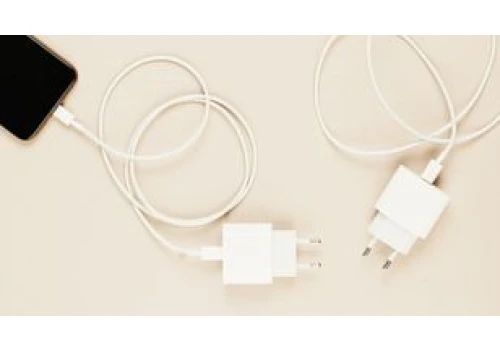 Kupujesz ładowarkę USB. Możesz robić to źle - TOP ładowarek do telefonów