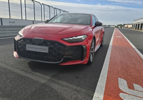 6 cech Audi RS 5, które sprawiają, że na torze to prawdziwa bestia. Testowałem je na Silesia Ring