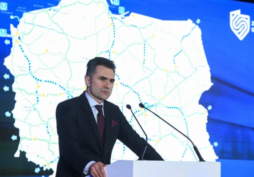 Ogólnopolski Bilet Zintegrowany nie ruszy w 2027 r. Resort potwierdza opóźnienie