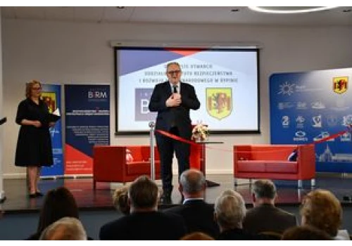 Debata generałów w Rypinie. Prof. dr hab Bogusław Pacek i dr Andrzej Fałkowski będą rozmawiać o bezpieczeństwie