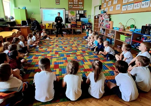 Człowiek – serce każdej profesji. Ogólnopolski Tydzień Kariery w PSP nr 13 w Radomiu