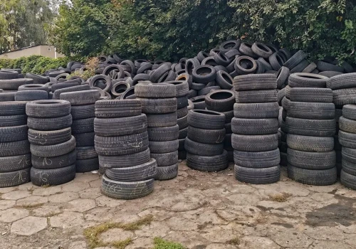 Co zrobić ze starymi oponami? Tak unikniesz mandatu