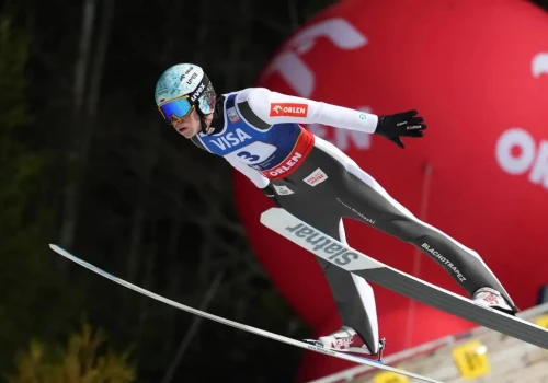 Polska sensacja w Klingenthal. Klemens Joniak na podium