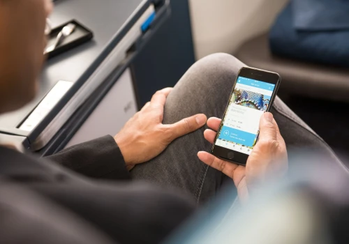 Internet w samolocie przestaje być luksusem. KLM idzie na całość