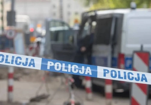 Krwawa jatka w centrum Warszawy. 37-latek z Indii zaatakował tasakiem. Jest decyzja sądu