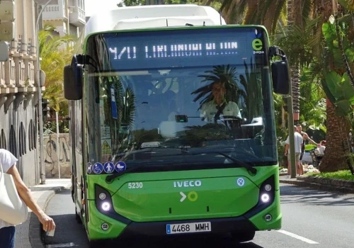 Zmiana czasu na Teneryfie: zmiany w rozkładach jazdy autobusów Titsa