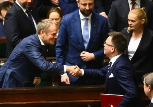 Po wyrzuceniu z partii taki wpis. "Wiem, że się starasz. Ale kierownik i tak nie doceni"