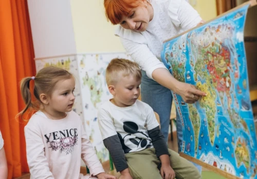 Wyższe pensum nauczycieli może oznaczać zwolnienia. Dyrektor pokazał skalę