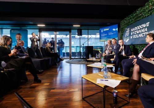 Biogaz, fotowoltaika i magazyny energii. Co naprawdę opłaca się rolnikowi?