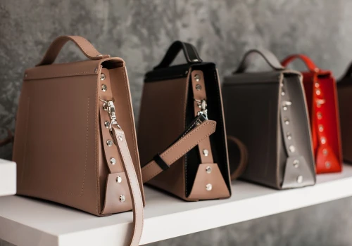 Gucci tnie ceny i zamyka sklepy, a akcje luksusu lecą w dół. Hermès najtaniej na giełdzie od 2014 r.