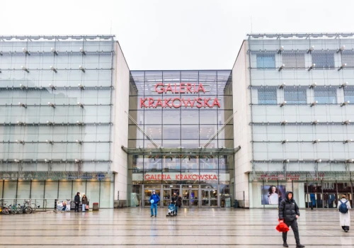 Galeria handlowa w Krakowie zamknięta po pożarze piąty dzień. Dziś też się nie otworzy