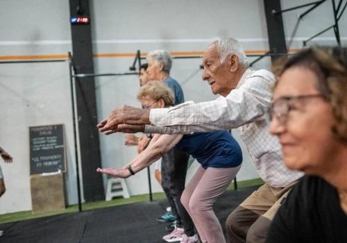 90-latek z Teneryfy spróbował crossfitu: „Jestem bardzo silny”
