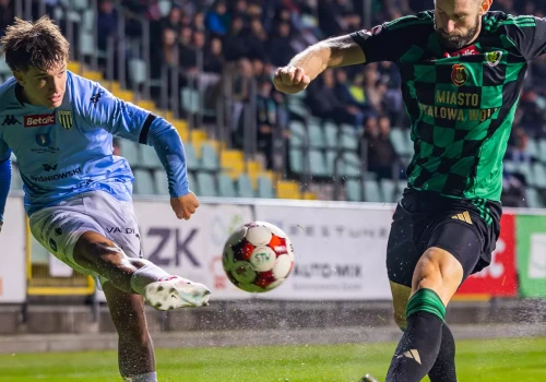 Sandecja dalej w kratkę. Porażka w Stalowej Woli