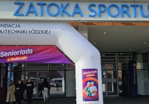 Politechnika Łódzka opanowana przez seniorów. Ponad 300 osób na Senioriadzie