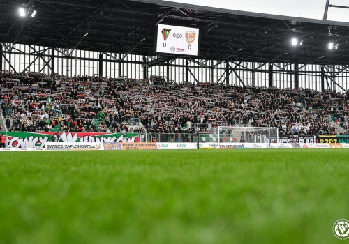 Betclic 3. liga. Potknięcia liderów dwóch grup