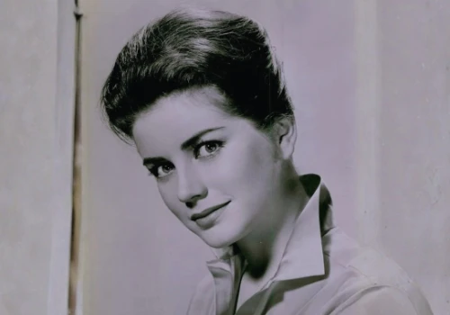 Dolores Hart – aktorka, która zamieniła Hollywood na życie zakonne